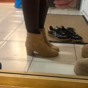 Aldo Tan Suede Ankle Boots size 9